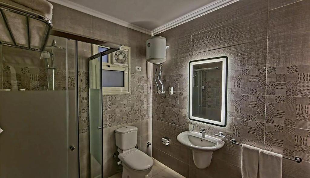 Grand Plaza Sheikh Zayed Hotel Kafr Abū 'umaydah Kültér fotó